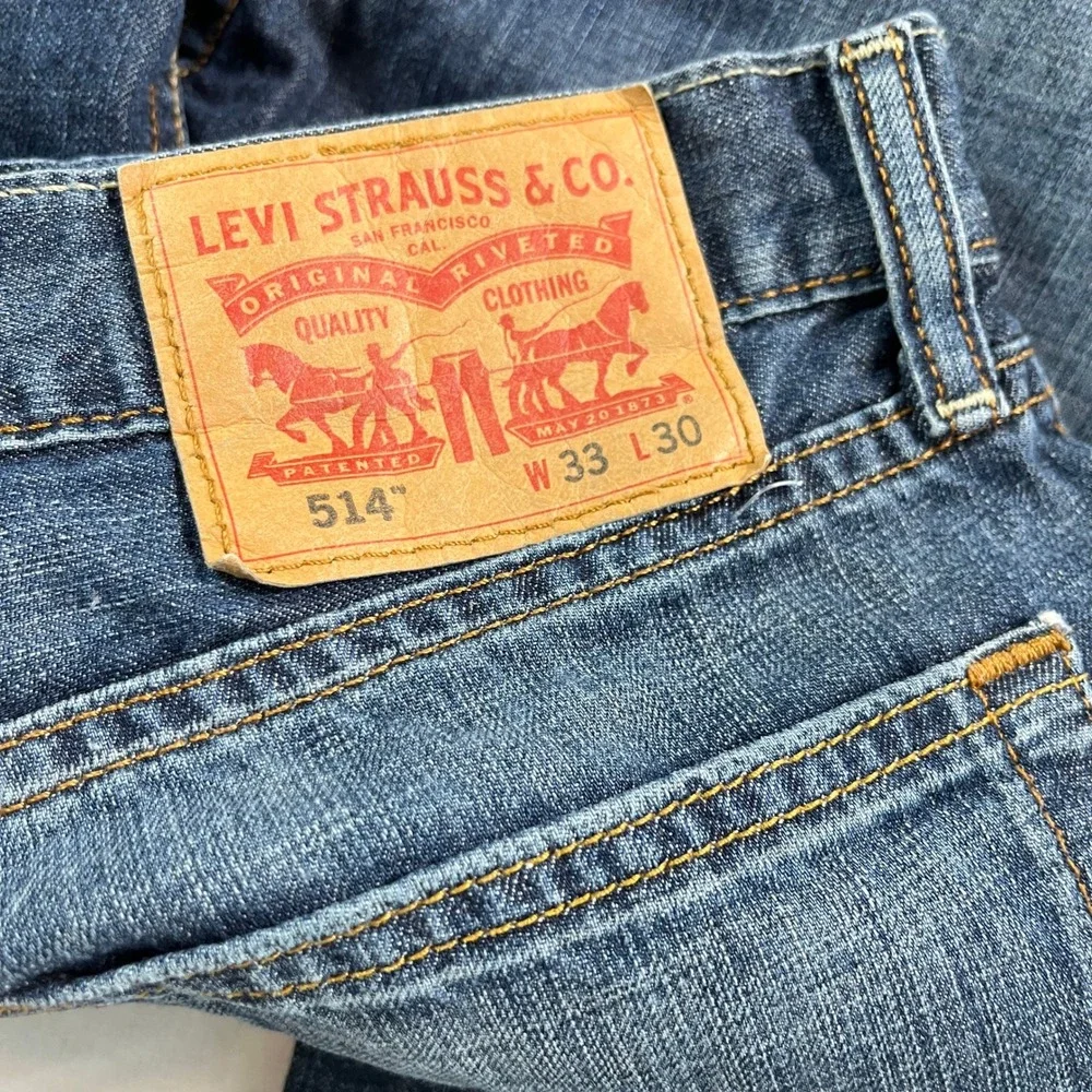 Levi's 514 Straight Fit Jeans Mens 33x30 Blue Excellent Mid Wash Denim Pants